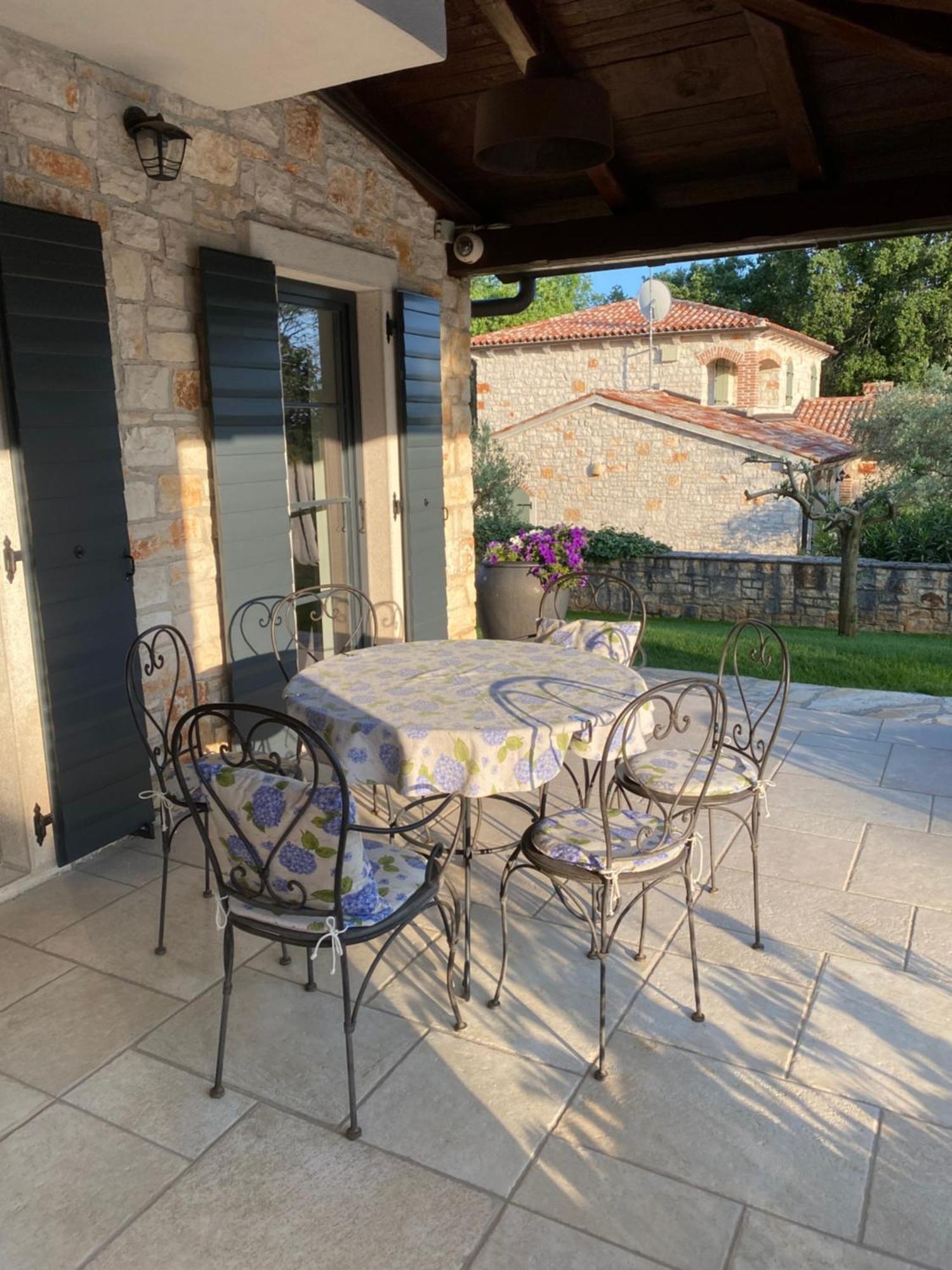 Villa Noce Višnjan Exteriör bild